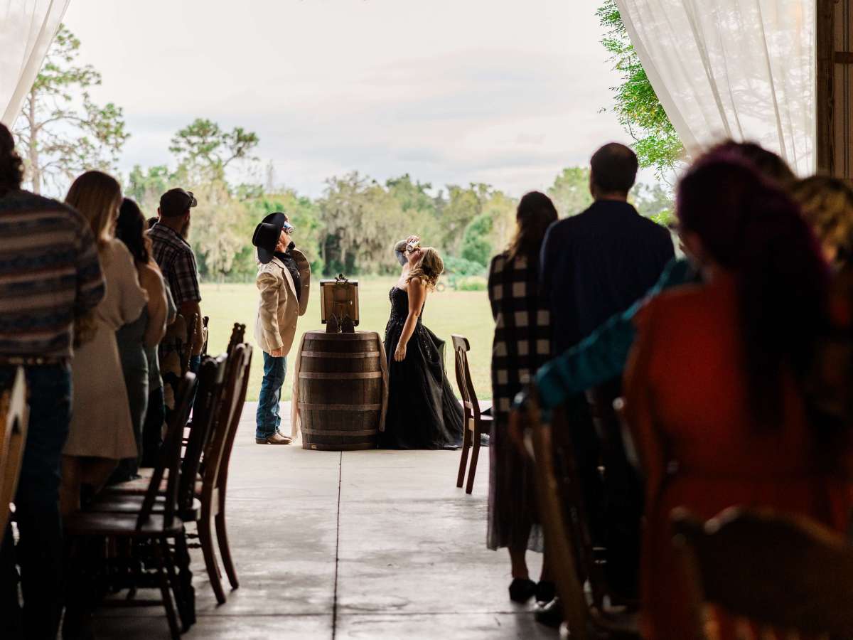 A Wild & Unforgettable Wedding at The Packing House at Sugarcane Farms | Crystal River,&nbsp;FL